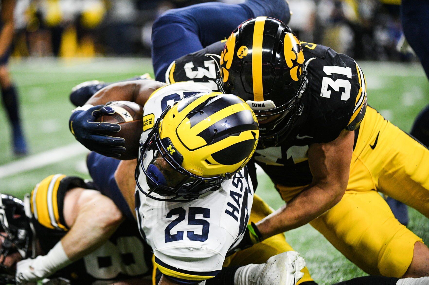 20421-qc-spt-big-ten-final-009
